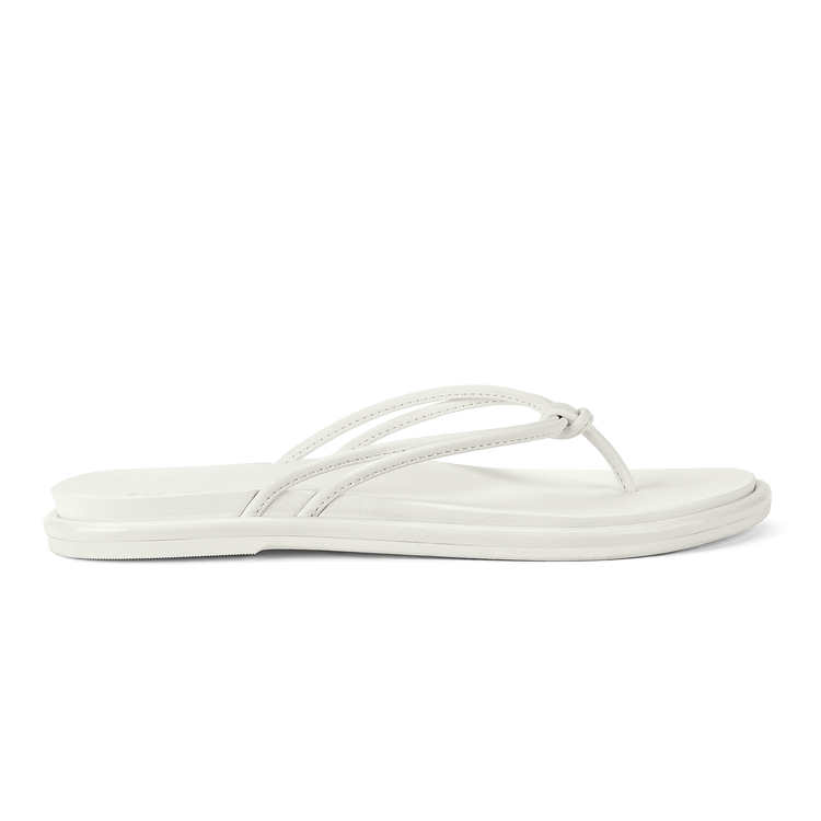 Olukai Women's ‘Aka Beach Sandals Footwear Olukai White/White 6 