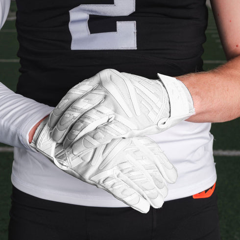 Cutters Men's Gamer 6.0 Padded Receiver Gloves Equipment United Sports Brands