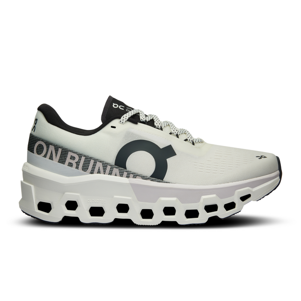 ON Women's Cloudmonster 2 Footwear ON White/Frost 6