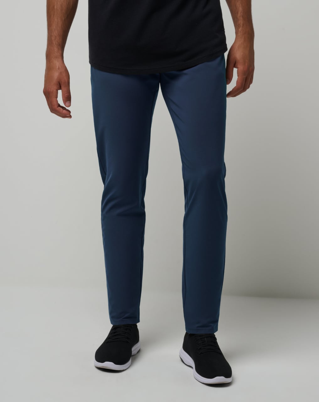 TravisMathew Men's Open to Close Tech Chino Pant Apparel TravisMathew Dress Blues 30 