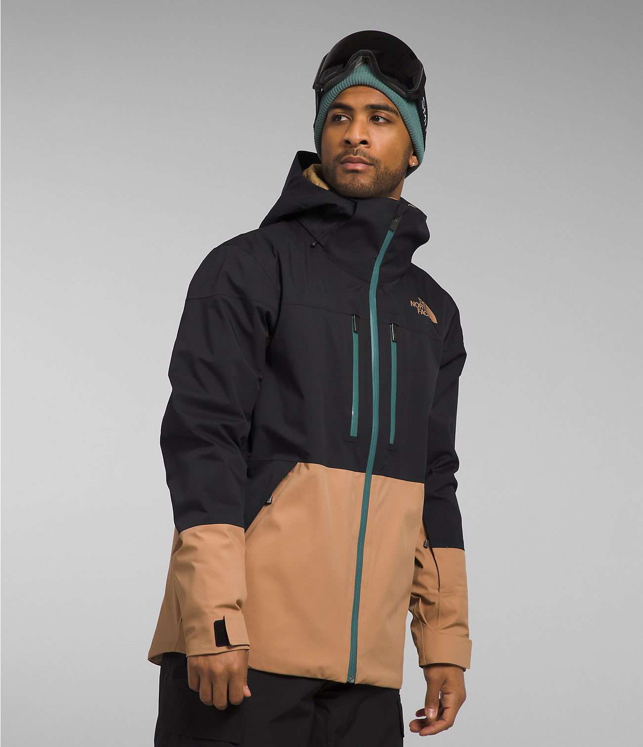 The North Face Men’s Chakal Jacket Apparel North Face Almond Butter/TNF Black-KOM Small 