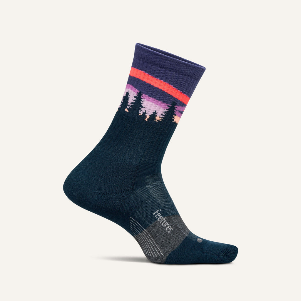 Feetures Trail Max Cushion Mini Crew Apparel Feetures Purple Aurora Small
