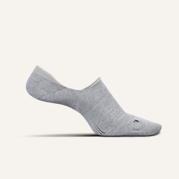Feetures Women's Everyday Ultra Light Invisible Apparel Feetures Light Gray Small 